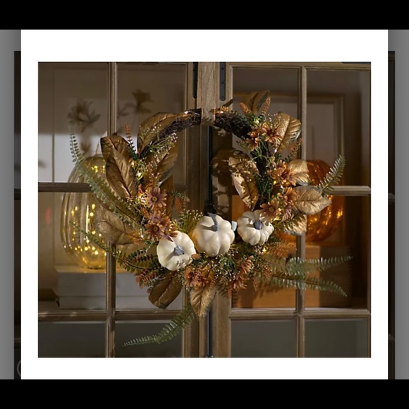Home Reflections Crescent Harvest Wreath - Picture 1 of 5